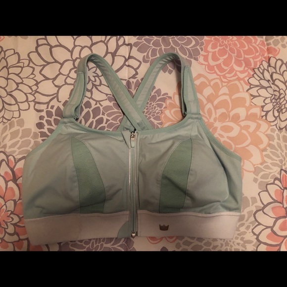 shefit sports bra canada